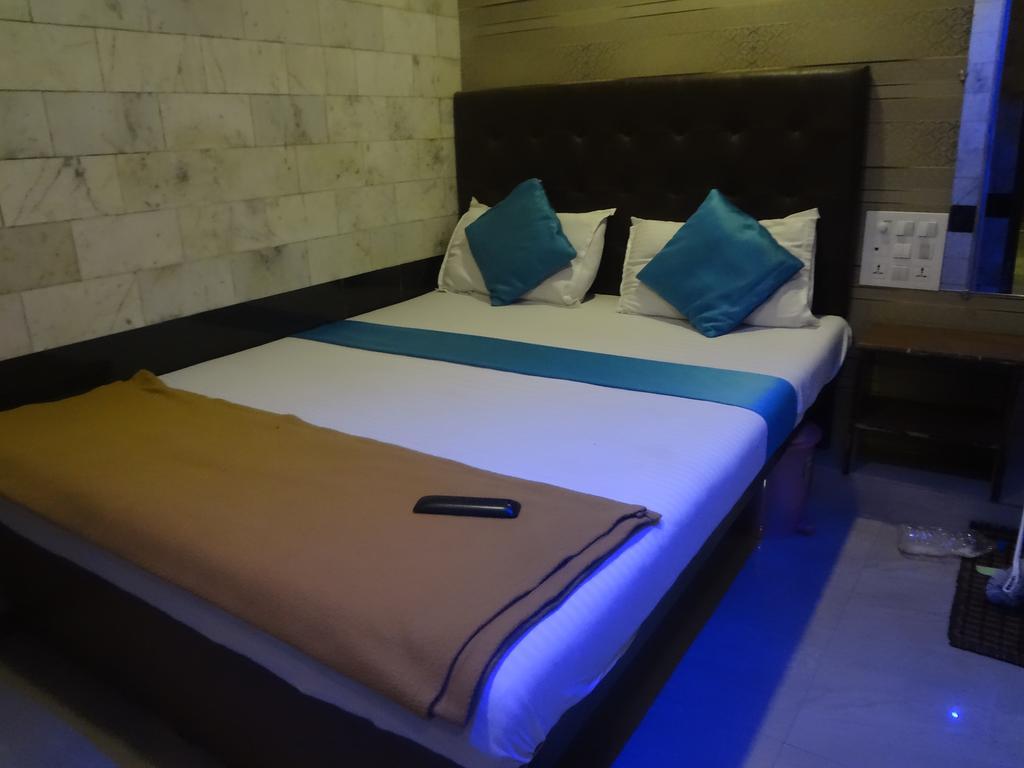 Zahra Guest House Mumbai Exterior photo
