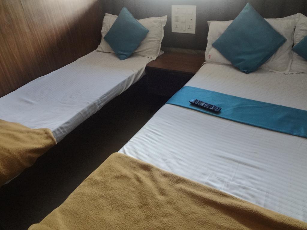 Zahra Guest House Mumbai Exterior photo